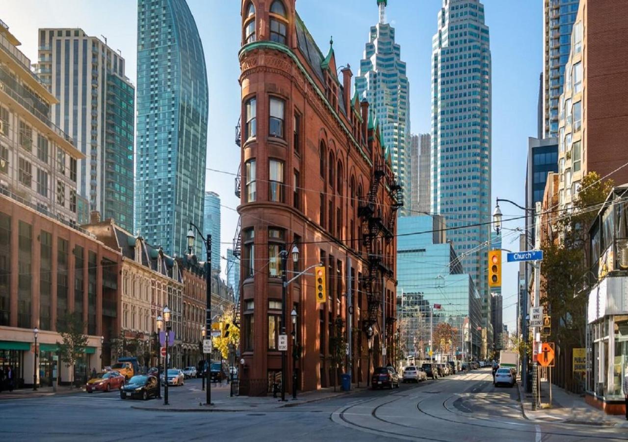 Micasa Suites - Modern Executive Condo Toronto Exterior photo