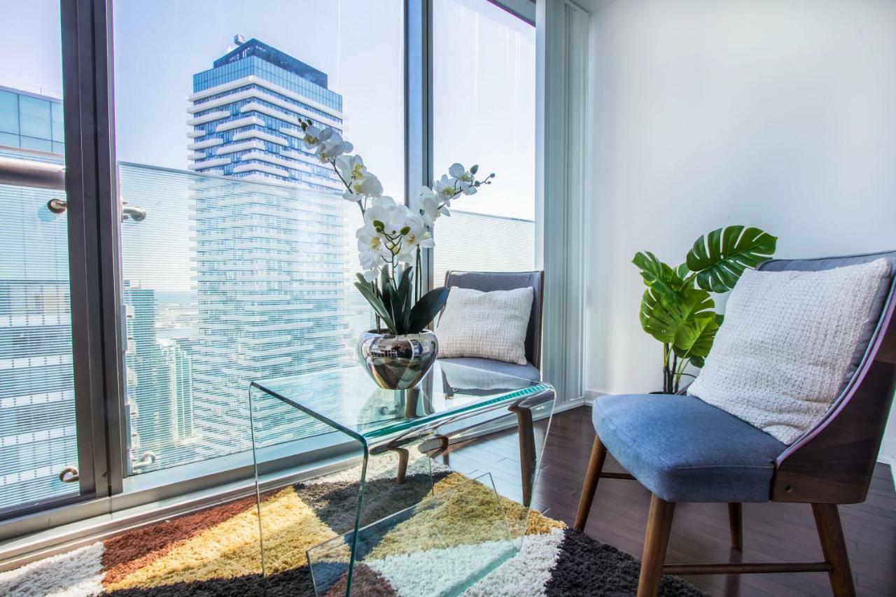 Micasa Suites - Modern Executive Condo Toronto Exterior photo